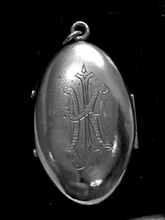 Load image into Gallery viewer, Locket, Antique Gold plated locket w 9kt gold horse shoe on front