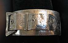 Load image into Gallery viewer, Bracelet, buckle, sterling, hallmarked 1885, hand engraved