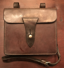 Load image into Gallery viewer, Sandwich Case, Ladies’, English made, glass flask w silverplated nickel, hinged top