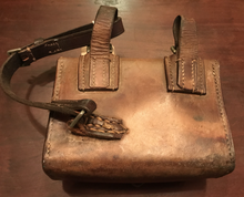 Load image into Gallery viewer, Sandwich Case, Men’s, Hayes, Cirencester Case with Swaine box