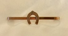 Load image into Gallery viewer, Stock pin, 9 kt gold, w horse shoe