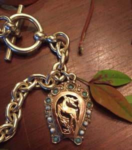 Bracelet, AH designed 19th c 9 kt gold stag charm bracelet