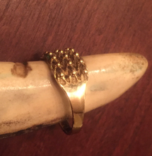 Load image into Gallery viewer, Ring, 9 kt gold &quot;keeper&quot; ring
