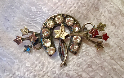 Stock pin-Brooch, Dressage Ring, Antique Sterling & 9 kt green & rose gold sweetheart horse shoe w 