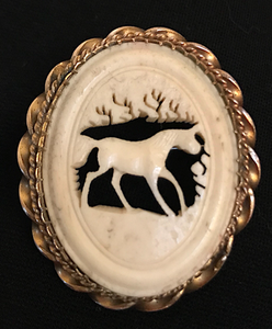 Brooch, carved antler, late 19th c-early 20thc